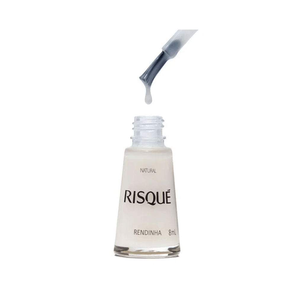 Pincel do esmalte Risqué Rendinha pingando esmalte, foco na textura