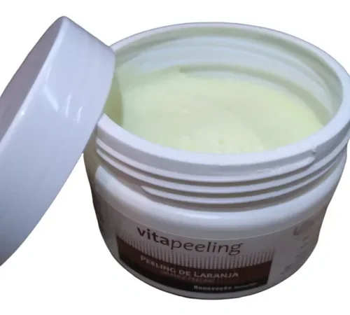 Pote aberto do Peeling de Laranja Vita Derm mostrando creme e rótulo