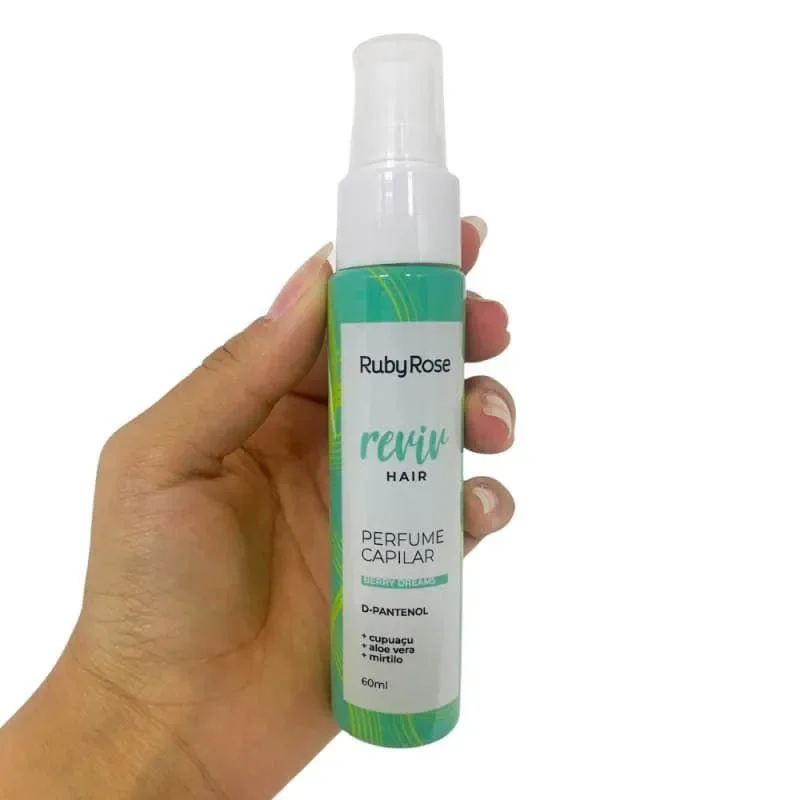 Mão segurando perfume capilar Ruby Rose Reviv Hair 60ml