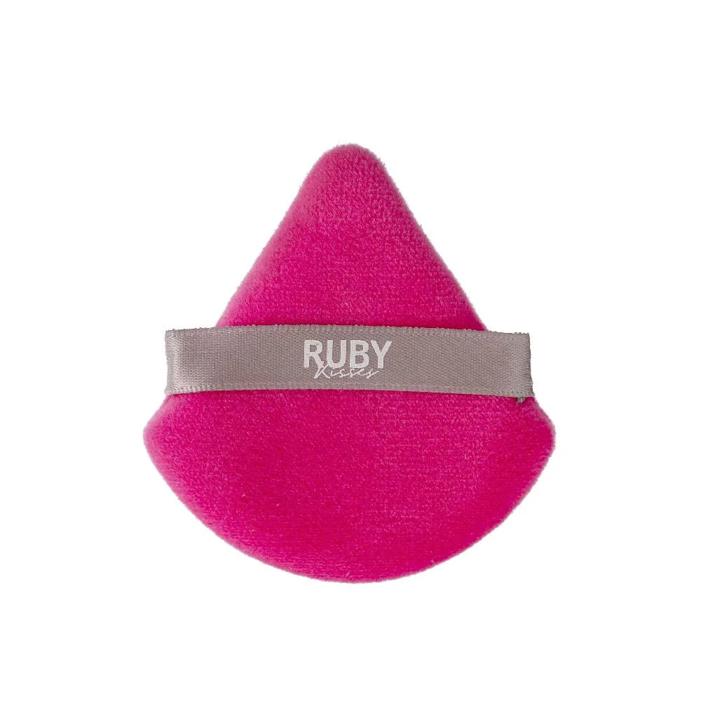 Esponja Ruby Kisses rosa com faixa cinza mostrando textura aveludada