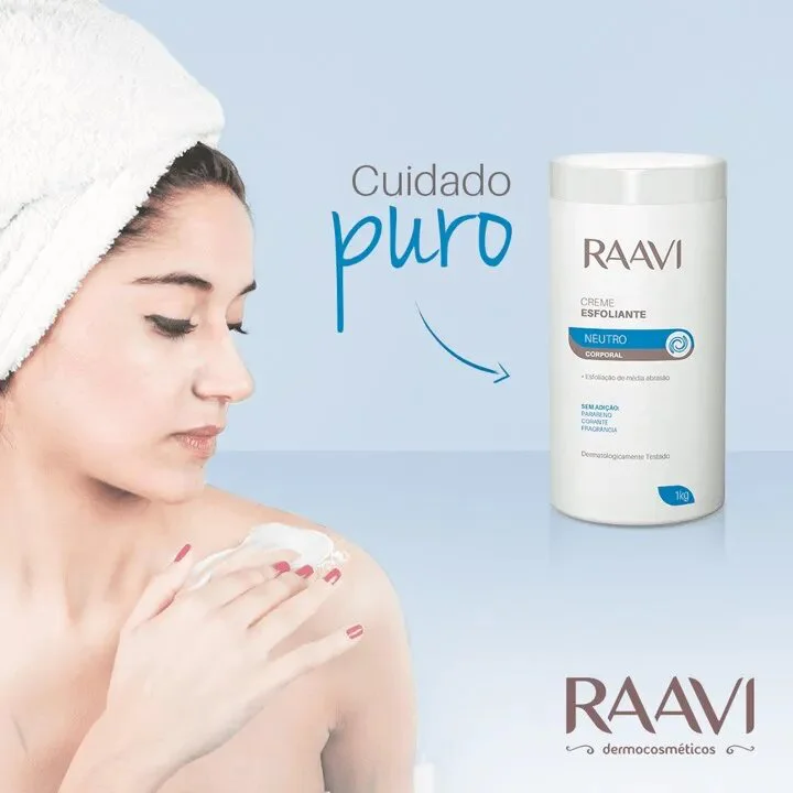 Aplicação do Creme Esfoliante Raavi Neutro 1kg em pele corporal